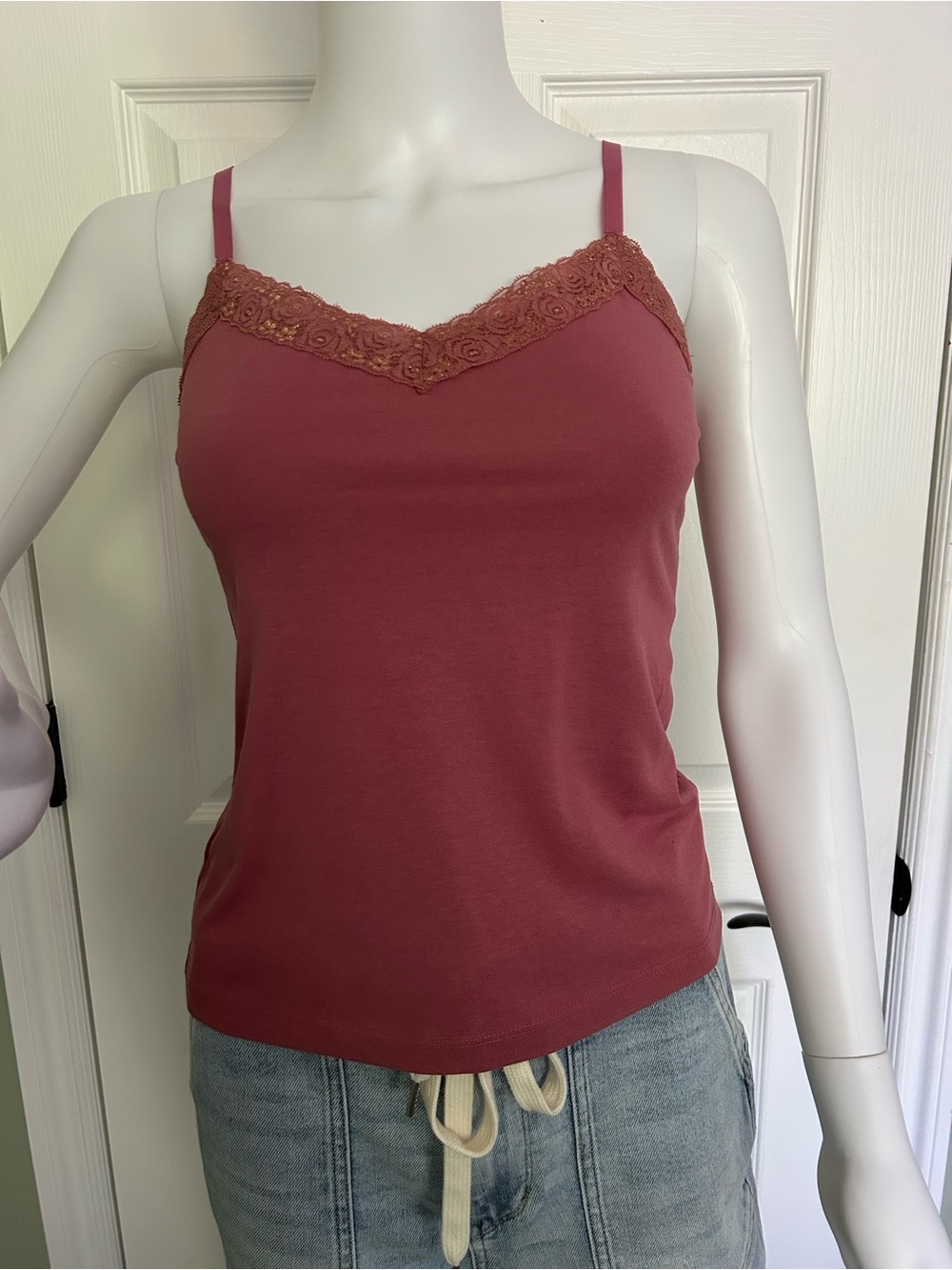 LOFT Rose Lace-Trim Spaghetti Strap Camisole